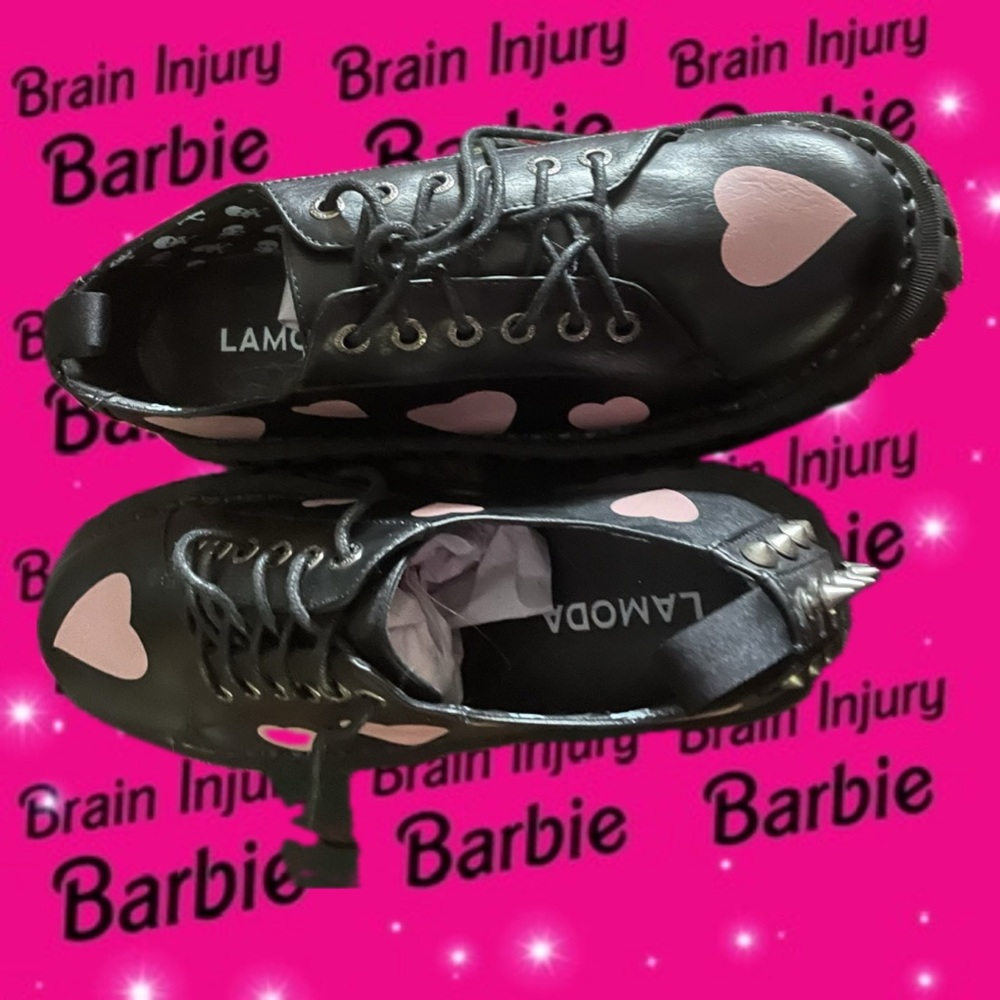 La Moda heart shoes